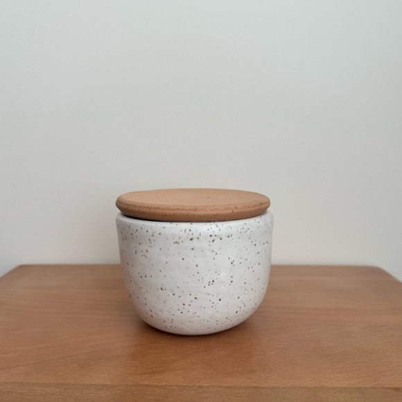 Butter Keeper - Picture 3 of 5